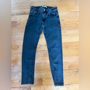 Zara Jean Mens